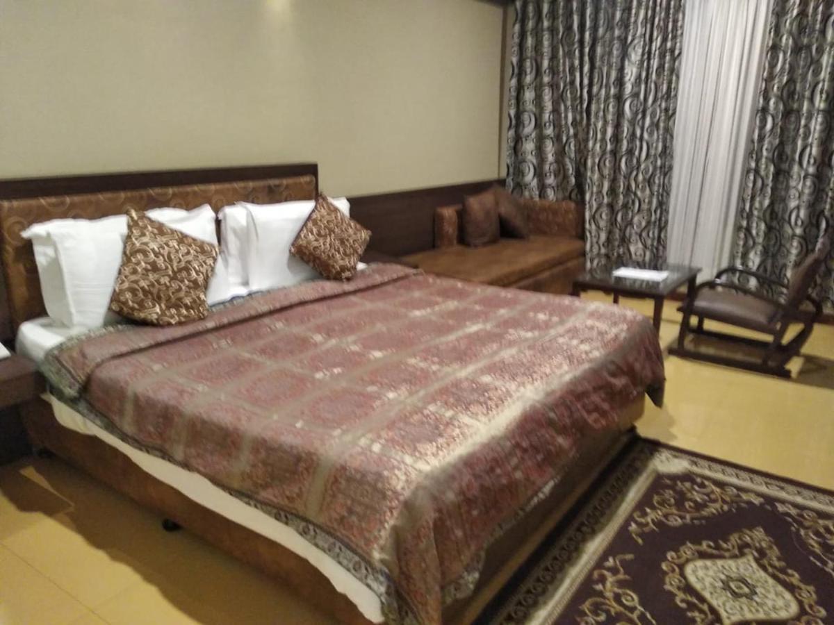 Shilpi Hill Resort Saputara Exteriör bild